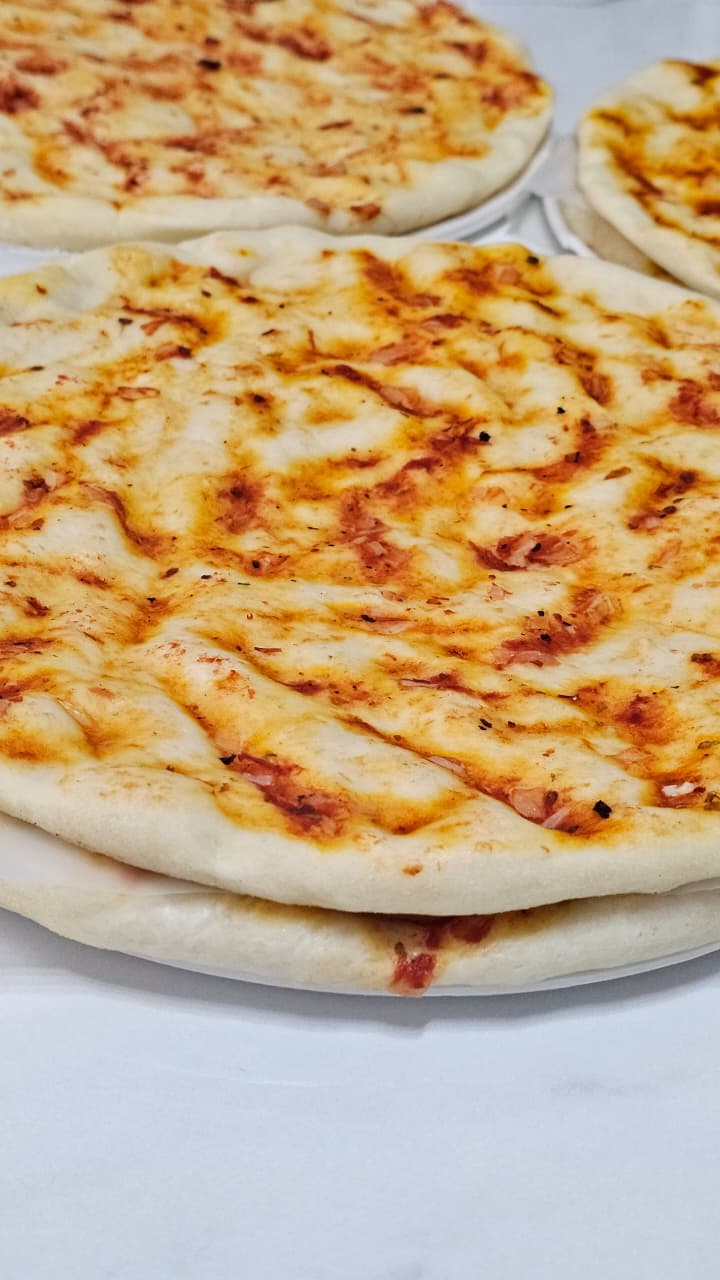 Pizzas